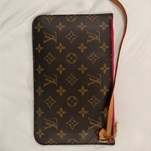 Louis Vuitton Brown Monogram clutch (unisex)